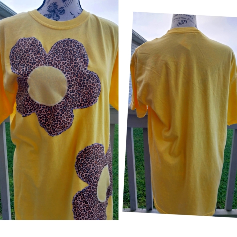 BOHO HIPPIE COMFORT COLOR Yellow T-Shirt w/ Leopard Print Flowers Applique